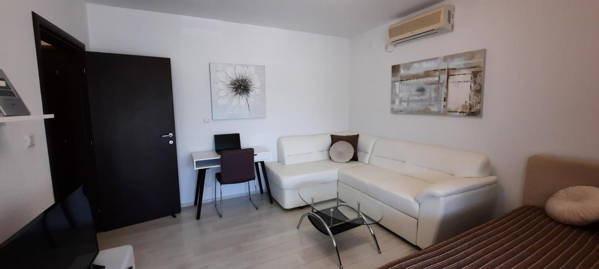 Myrjam Apartment Baška