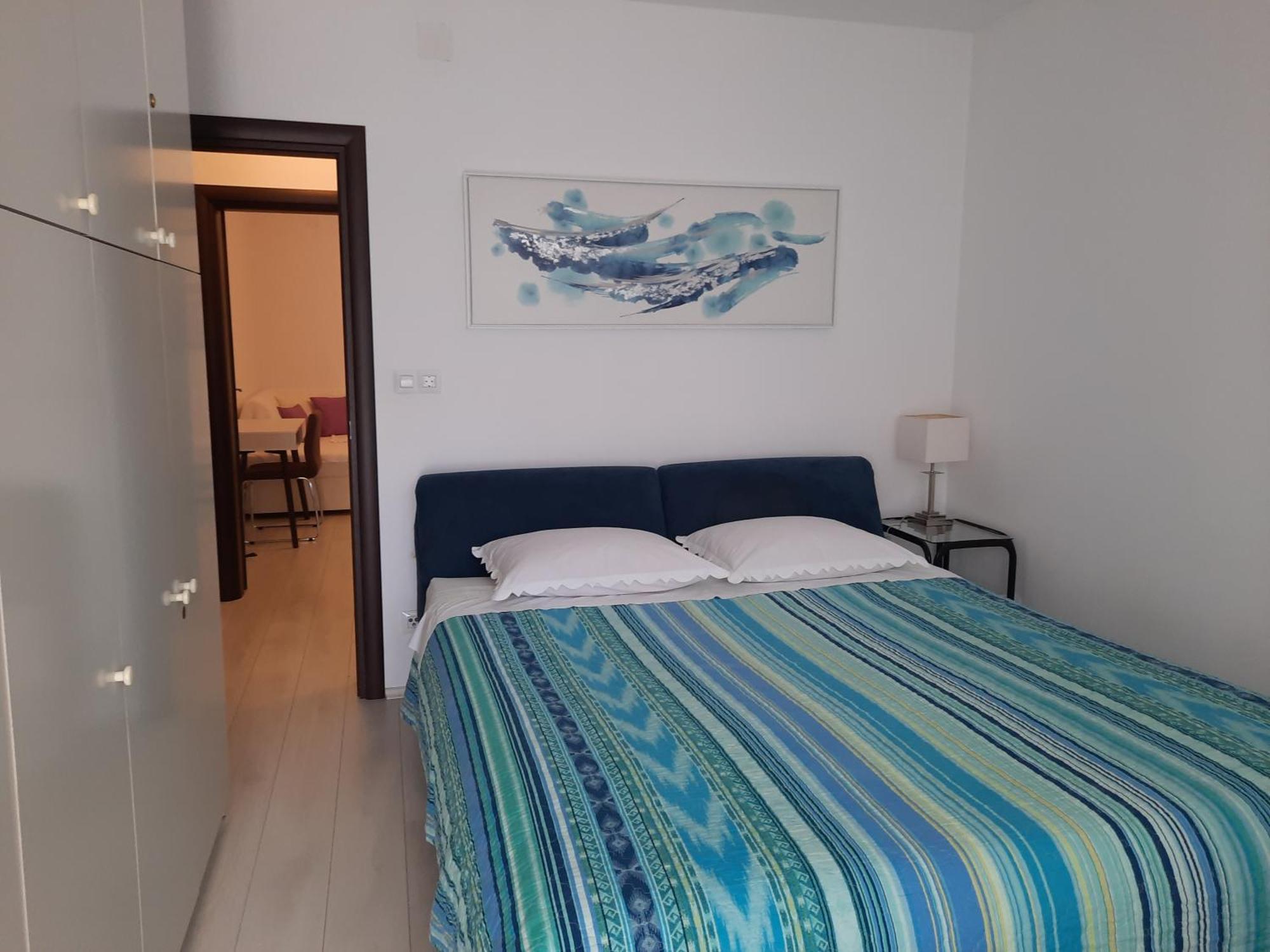 Myrjam Apartment