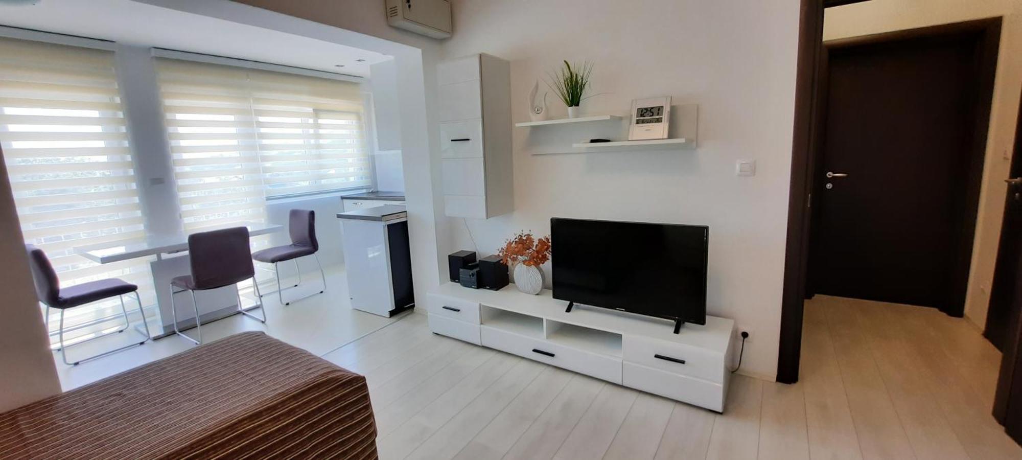 Myrjam Apartment *