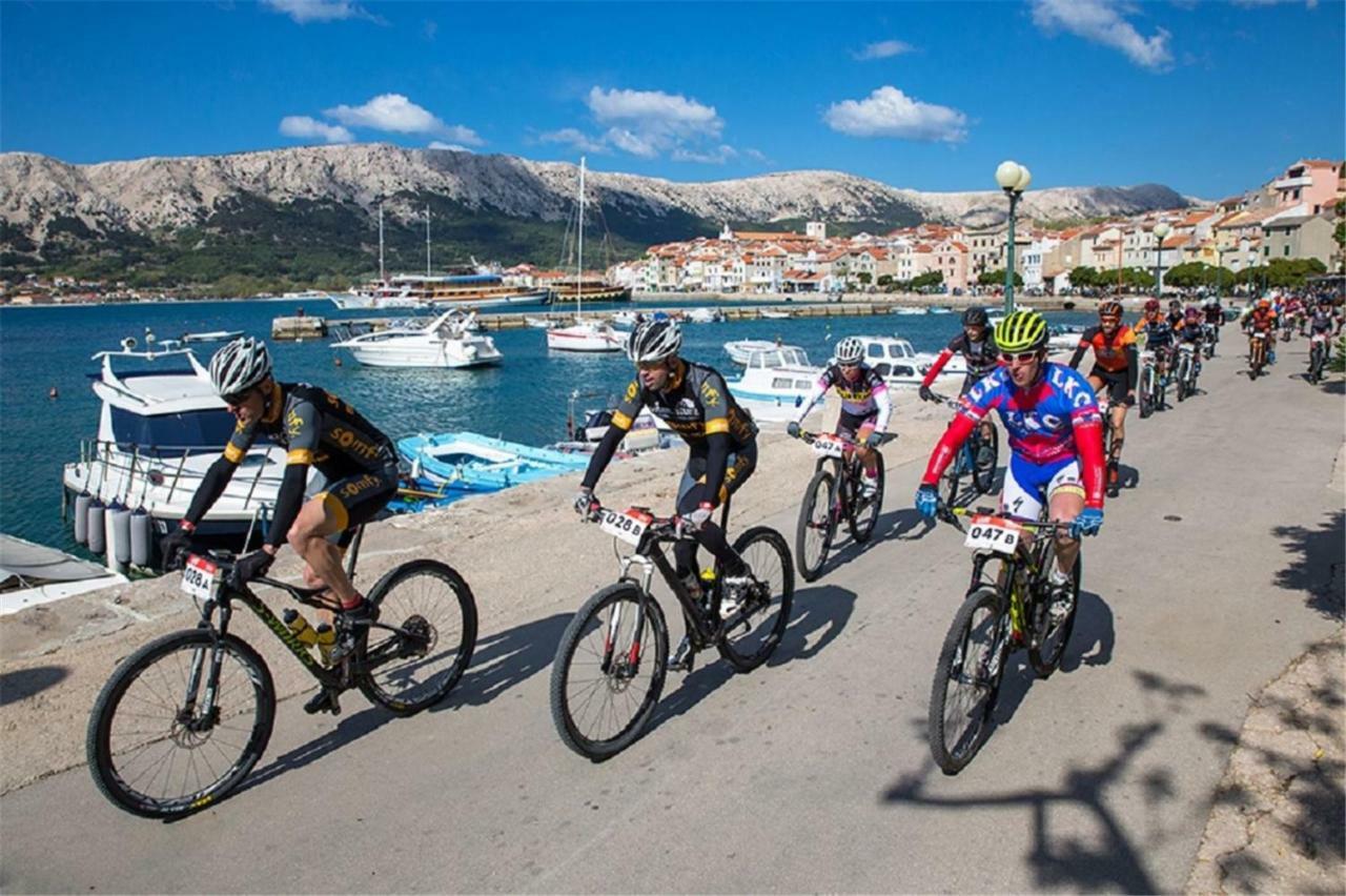 Myrjam * Baška